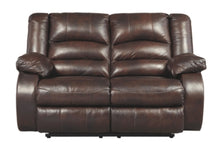 Load image into Gallery viewer, Levelland Reclining Loveseat