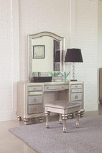 Load image into Gallery viewer, Bling Game Vanity Mirror With Arched Top