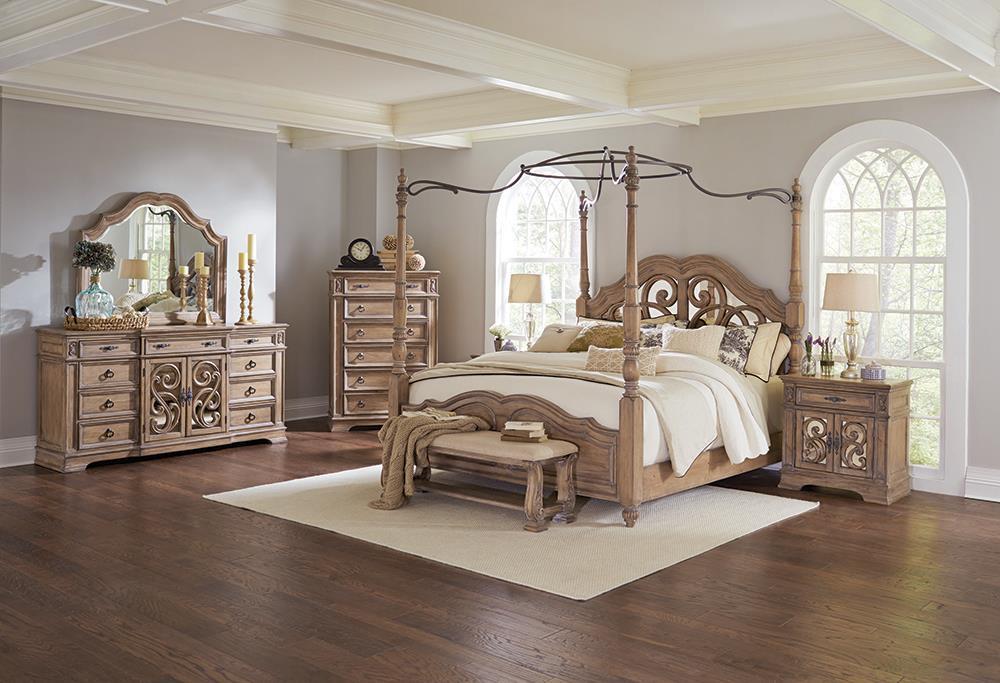 Ilana Traditional Antique Linen California King Four-Piece Set