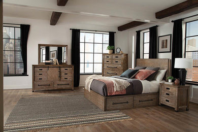 Meester Rustic Barn Door Queen Bed