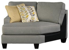 Load image into Gallery viewer, Chamberly 5-Piece Sectional with Ottoman Package