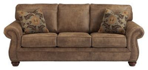 Larkinhurst Sofa and Loveseat with Recliner Package