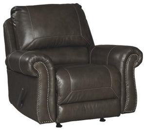 Lawthorn Sofa and Loveseat with Recliner Package