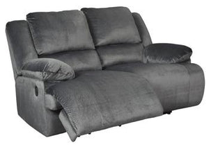 Clonmel Reclining Loveseat