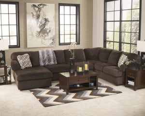 Jessa Place 3Piece Sectional with Chaise