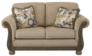 Westerwood Loveseat