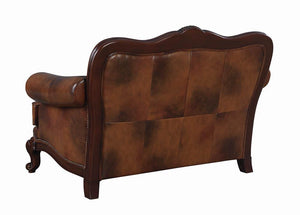 Victoria Traditional Tri-Tone Loveseat