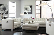 Load image into Gallery viewer, Chaviano Contemporary White Sofa