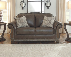 Malacara Loveseat