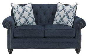 LaVernia Loveseat