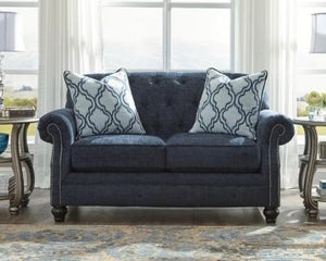 LaVernia Loveseat