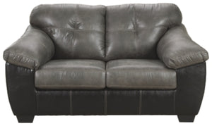 Gregale Loveseat