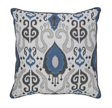 Load image into Gallery viewer, Damaria Pillow Set of 4