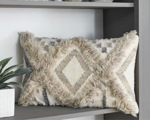 Liviah Pillow Set of 4