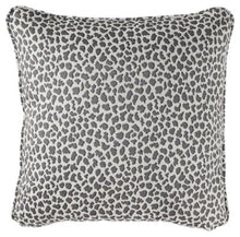 Load image into Gallery viewer, Piercy Pillow Set of 4