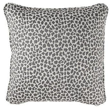 Load image into Gallery viewer, Piercy Pillow Set of 4