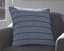 Load image into Gallery viewer, Rabia Pillow Set of 4