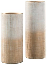 Load image into Gallery viewer, Dorotea Vase Set of 2