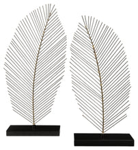 Load image into Gallery viewer, Eleutheria Sculpture Set of 2
