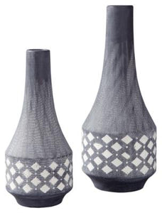 Dornitilla Vase Set of 2