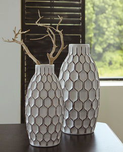 Dionna Vase Set of 2