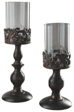 Load image into Gallery viewer, Constance Candle Holder Set of 2