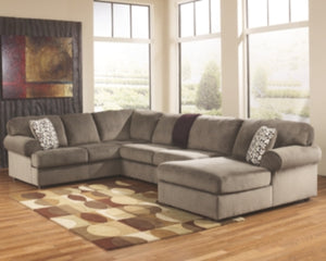 Jessa Place 3Piece Sectional with Chaise