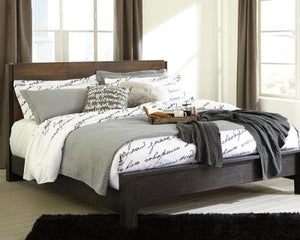 Windlore King Panel Bed