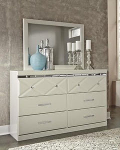 Dreamur Dresser and Mirror