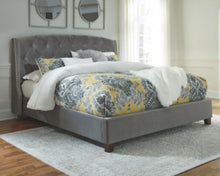 Load image into Gallery viewer, Kasidon Queen Tufted Bed