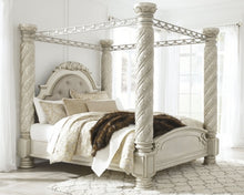 Load image into Gallery viewer, Cassimore King Poster Bed with Canopy