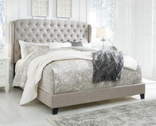 Load image into Gallery viewer, Jerary Queen Upholstered Bed