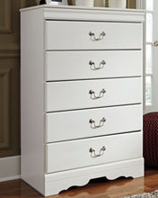 Load image into Gallery viewer, Anarasia Chest of Drawers