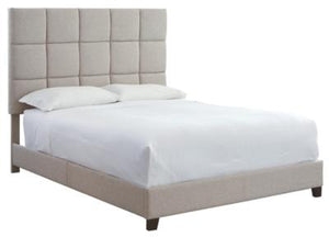 Dolante Queen Upholstered Bed