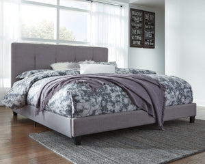 Dolante King Upholstered Bed