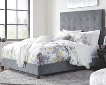 Load image into Gallery viewer, Dolante Queen Upholstered Bed