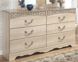 Catalina Dresser