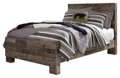 Derekson Full Panel Bed