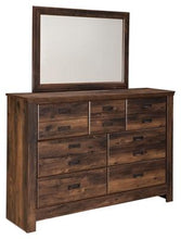 Load image into Gallery viewer, Quinden Dresser and Mirror