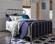 Load image into Gallery viewer, Nashburg Queen Metal Bed