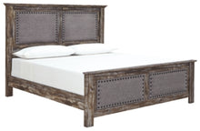 Load image into Gallery viewer, Lynnton King Upholstered Panel Bed