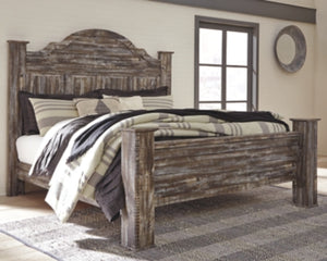 Lynnton King Poster Bed