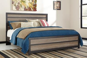 Harlinton King Panel Bed