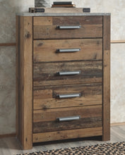 Load image into Gallery viewer, Chadbrook Chest of Drawers