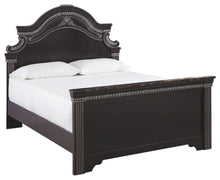 Load image into Gallery viewer, Banalski Queen Panel Bed