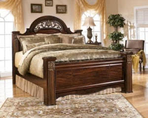 Gabriela 7-Piece Bedroom Package