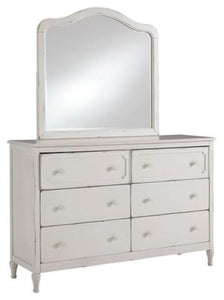 Faelene Dresser and Mirror