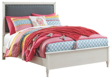 Faelene Full Upholstered Bed