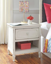 Load image into Gallery viewer, Faelene Nightstand