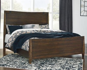 Kisper Queen Panel Bed